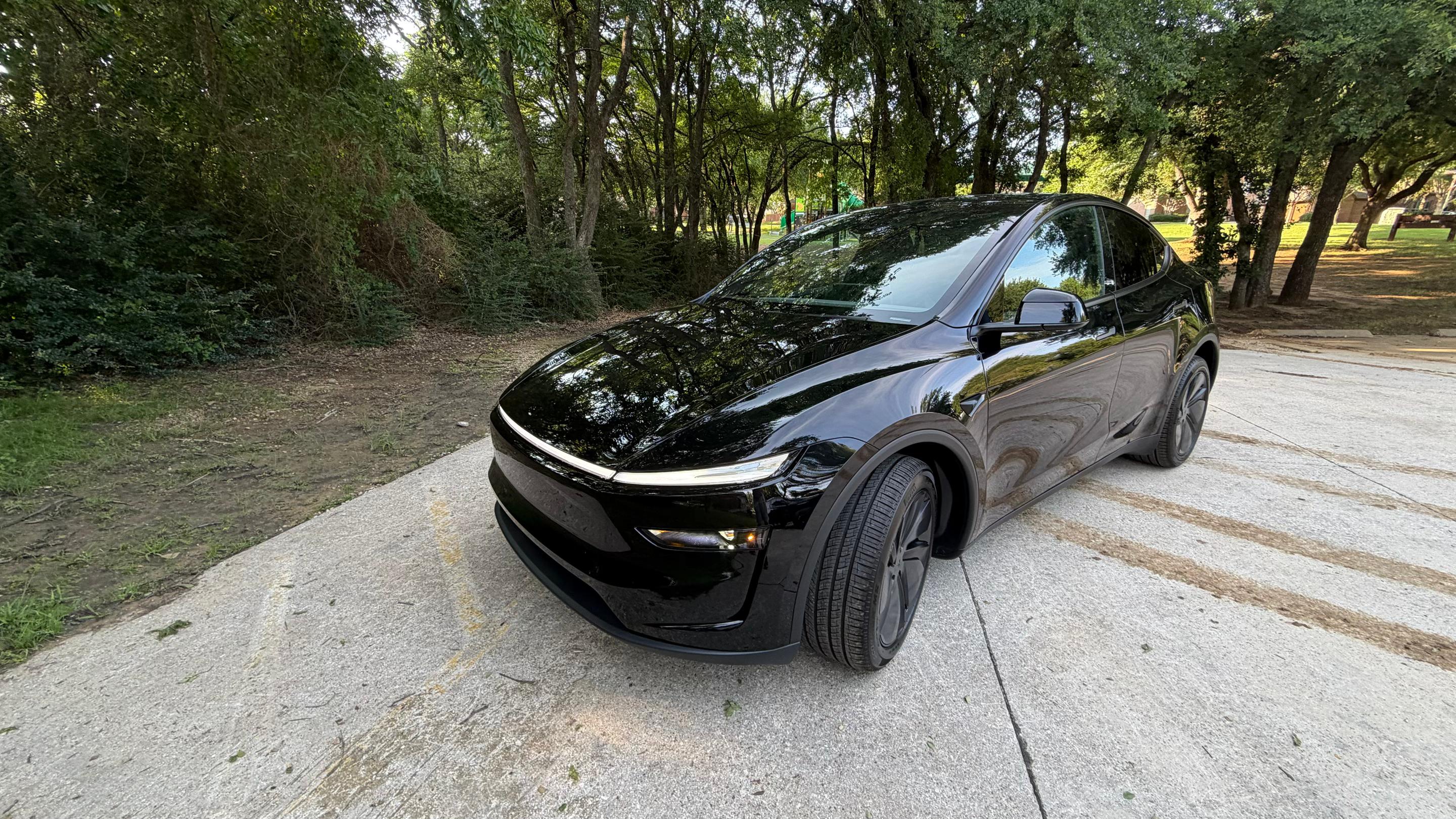 Tesla Model Y 2026 in Flower Mound, TX