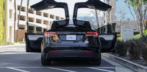 Tesla Model X 2026
