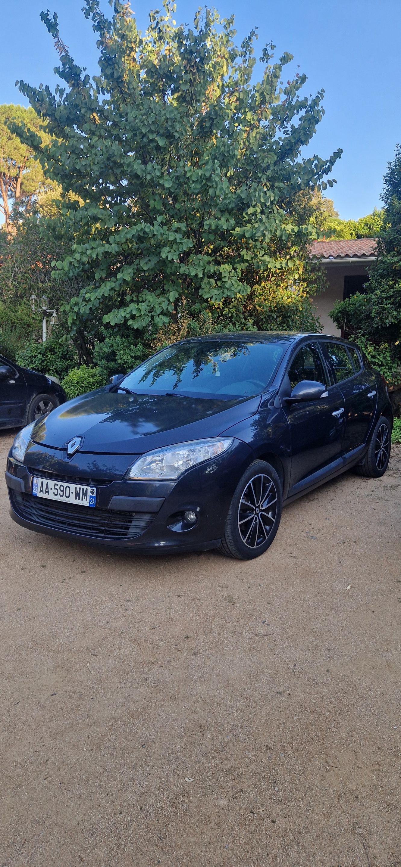 Renault MEGANE III 2009 à Porto-vecchio