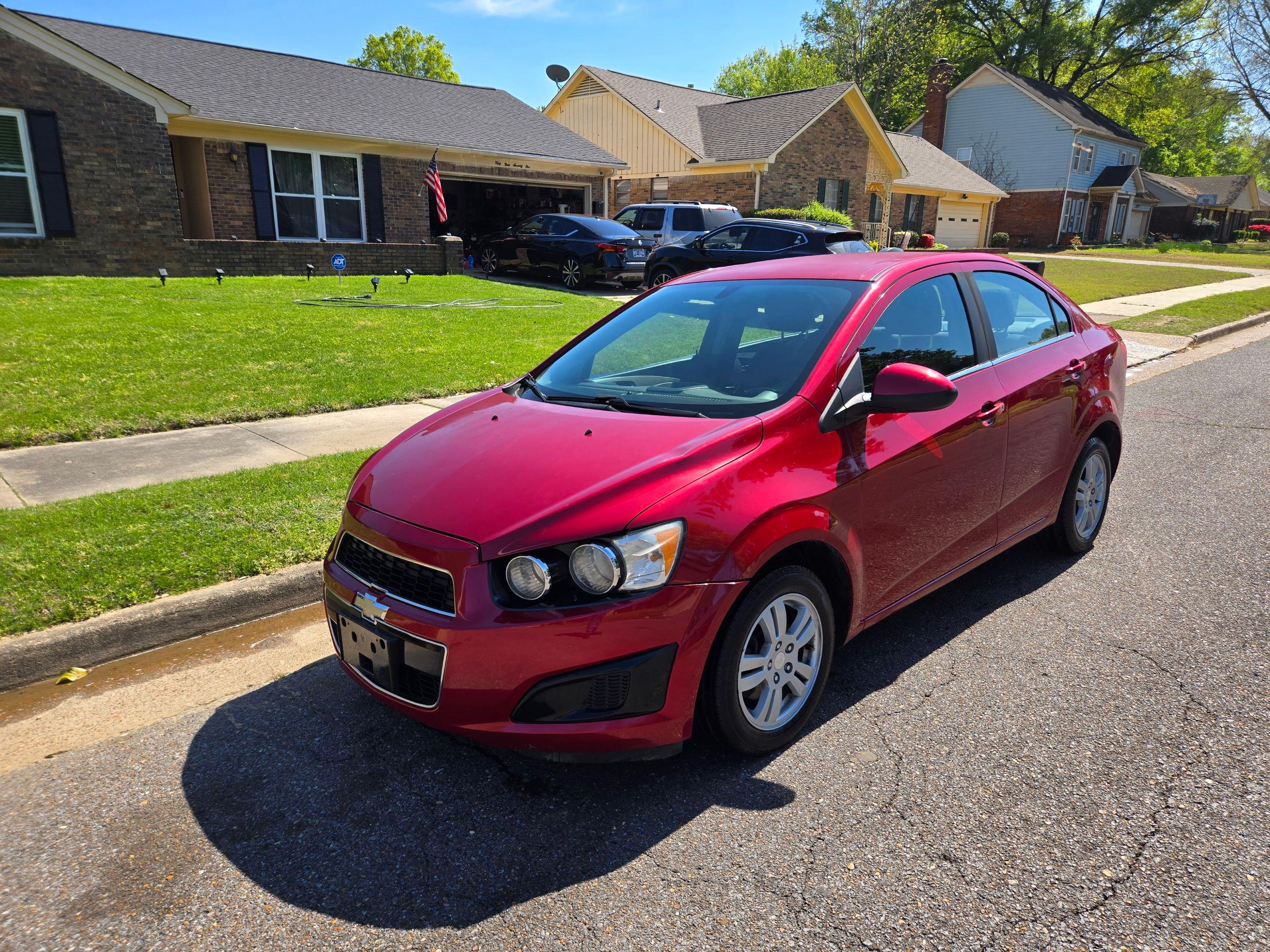 Chevrolet Sonic 2015 in Memphis, TN