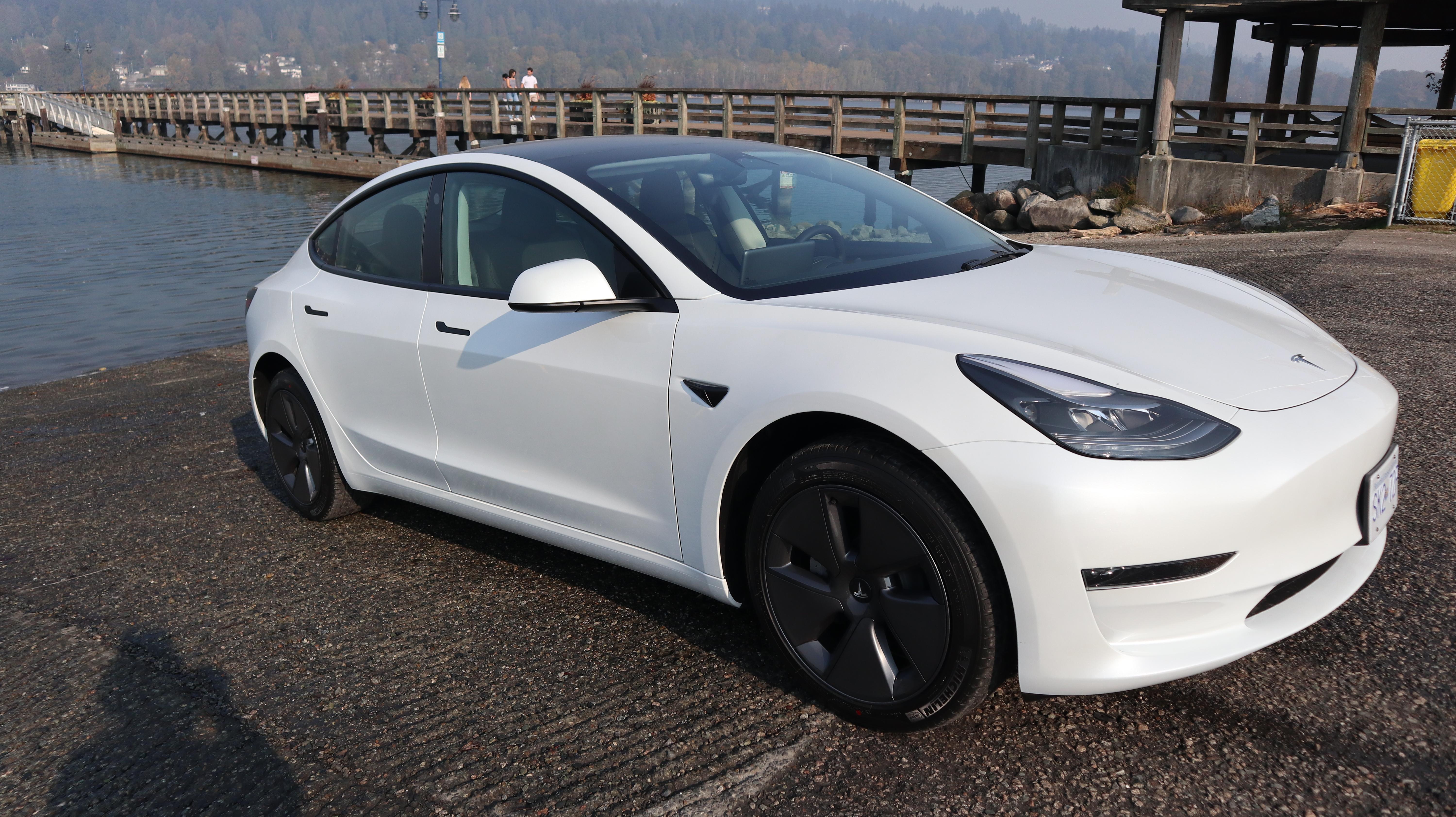 Tesla Model 3 2023 in Coquitlam, BC