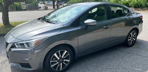 Nissan Versa 2021