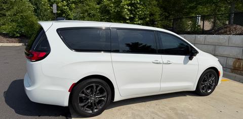 Chrysler Pacifica 2026