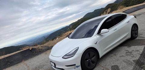 Tesla Model 3 2020