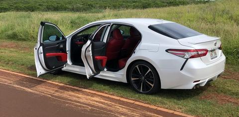 Toyota Camry 2019