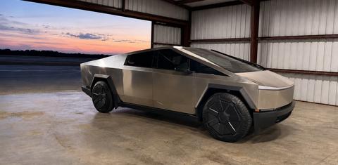 Tesla Cybertruck 2026