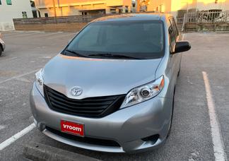 Toyota Sienna car