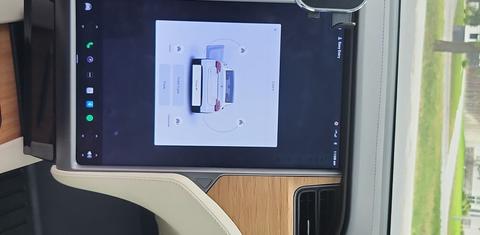 Tesla Model X 2019