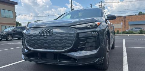 Audi Q6 e-tron 2025