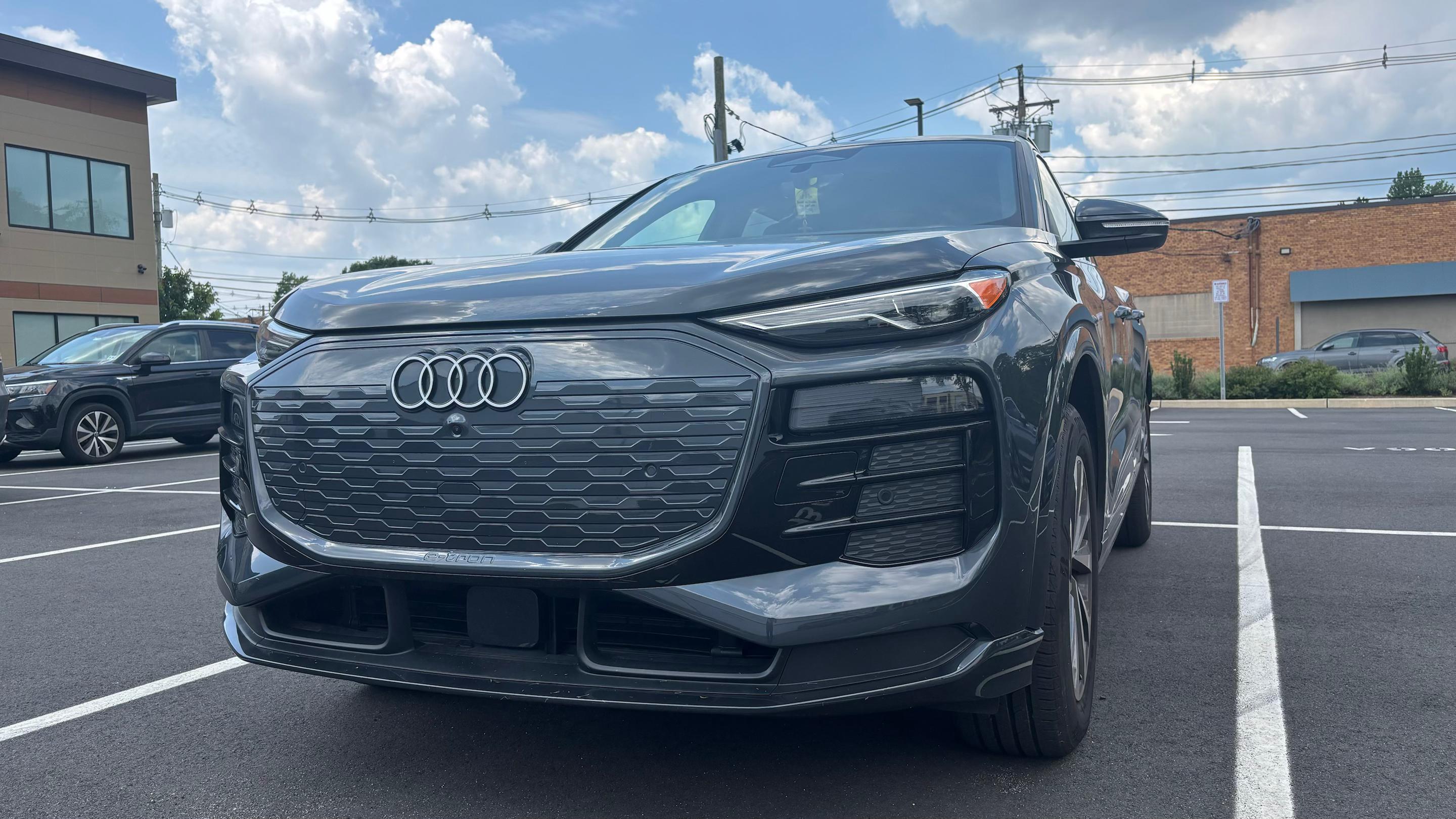 Audi Q6 e-tron 2025 in Palisades Park, NJ