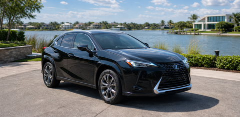 Lexus UX 2024