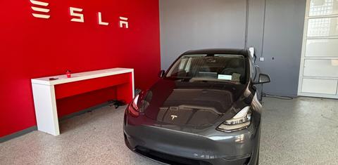 Tesla Model Y 2021