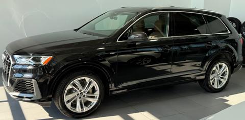Audi Q7 2021
