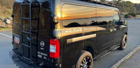 Nissan NV 2016