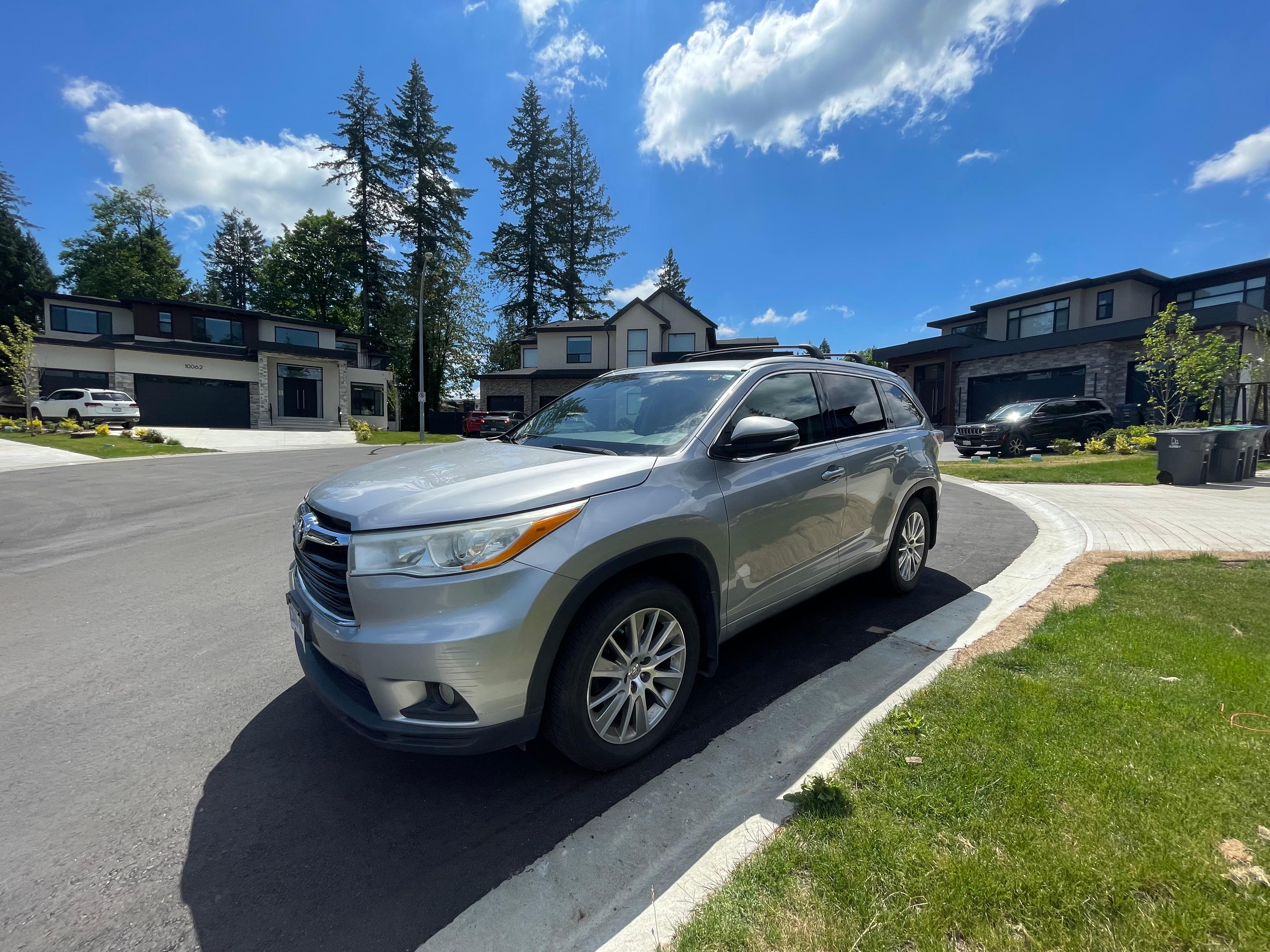 Toyota Highlander 2015 à Surrey, BC