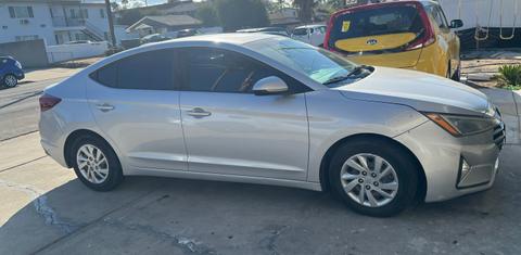 Hyundai Elantra 2019