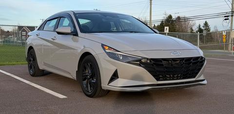 Hyundai Elantra 2021