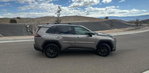 Toyota RAV4 Hybrid 2026