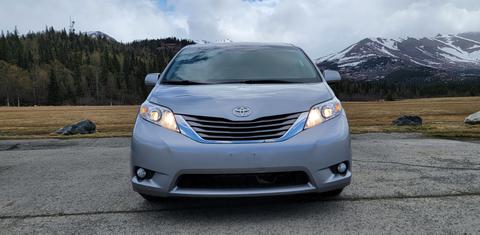 Toyota Sienna 2015