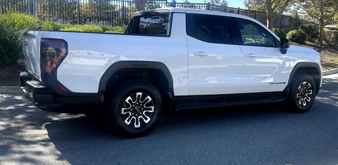 GMC Sierra EV 2026