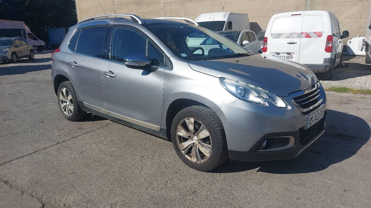 Peugeot 2008 2015 in Saint-Priest