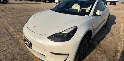 Tesla Model 3 2021