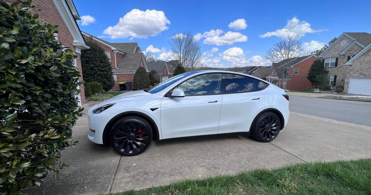 Tesla Model Y 2023 rental in Brentwood, TN by Jonathan S. Turo