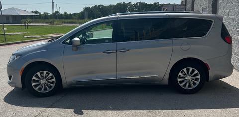 Chrysler Pacifica 2018