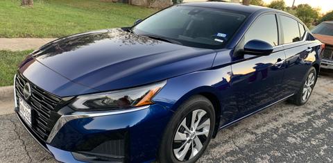 Nissan Altima 2023