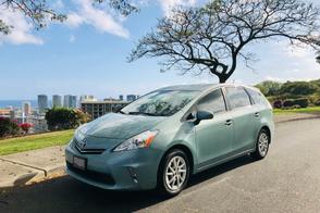 Toyota Prius v car