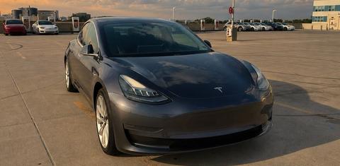 Tesla Model 3 2019