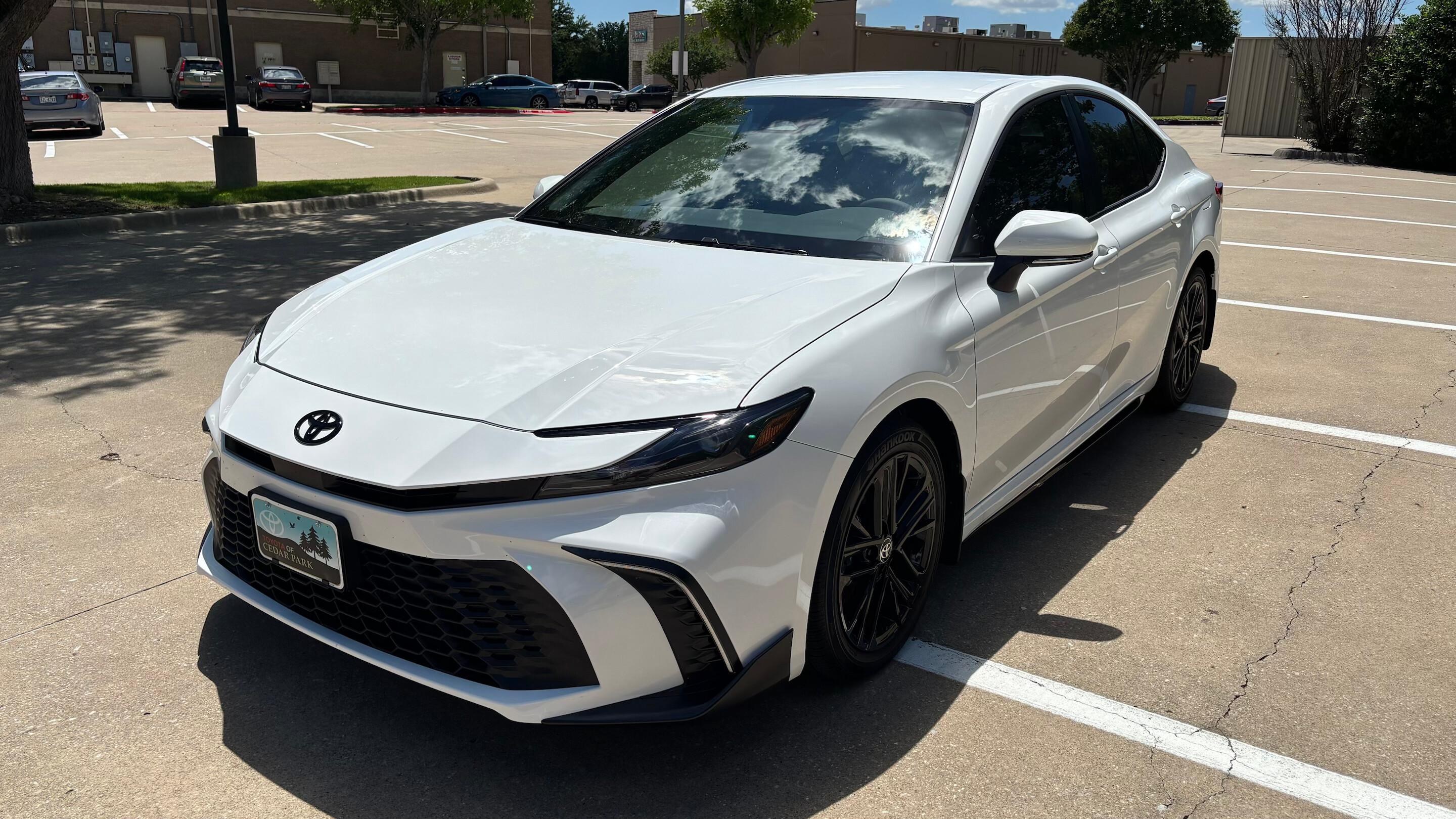 Toyota Camry Hybrid 2025 in 
