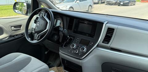Toyota Sienna 2017