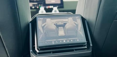Tesla Cybertruck 2025