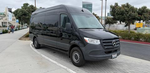 Mercedes-Benz Sprinter 2024