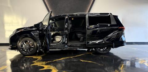 Toyota Sienna 2024