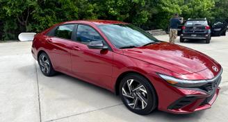 Hyundai Elantra 2025 — Car rental alternative in Louisville, KY