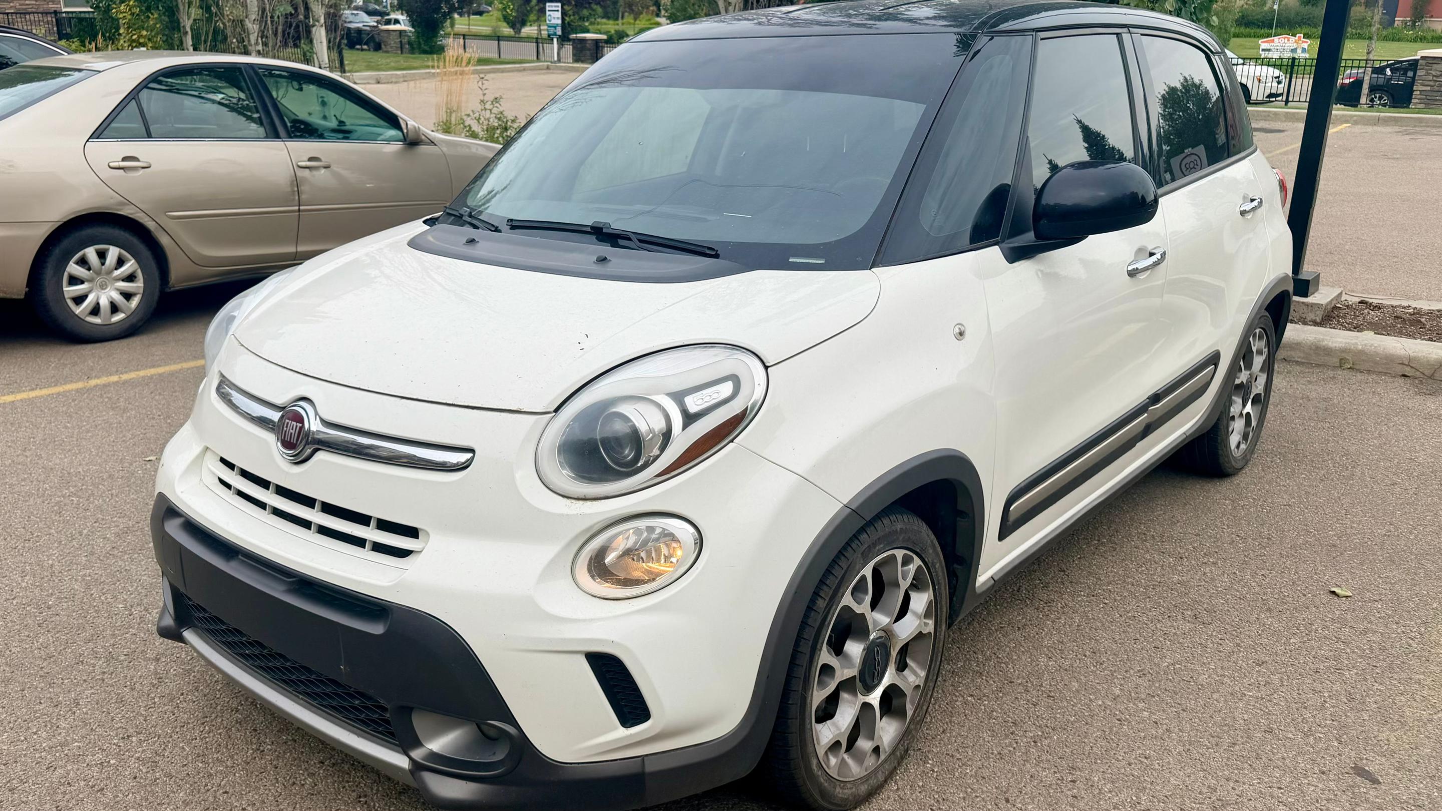 FIAT 500L 2015 in Edmonton, AB