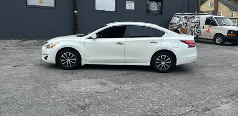 Nissan Altima 2015