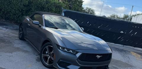 Ford Mustang 2024
