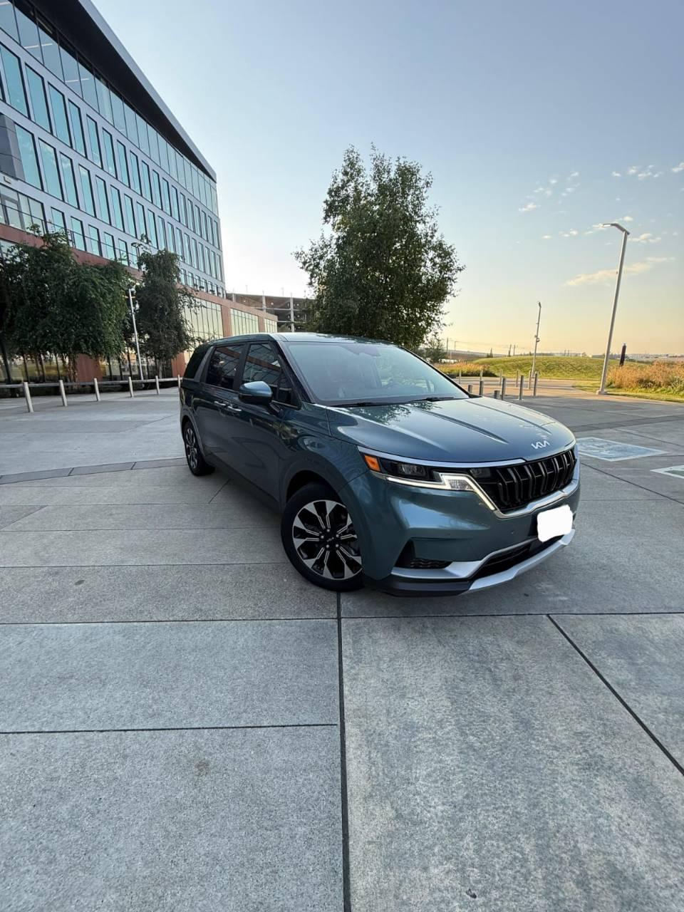 Kia Carnival 2023 in SeaTac, WA
