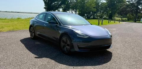 Tesla Model 3 2018