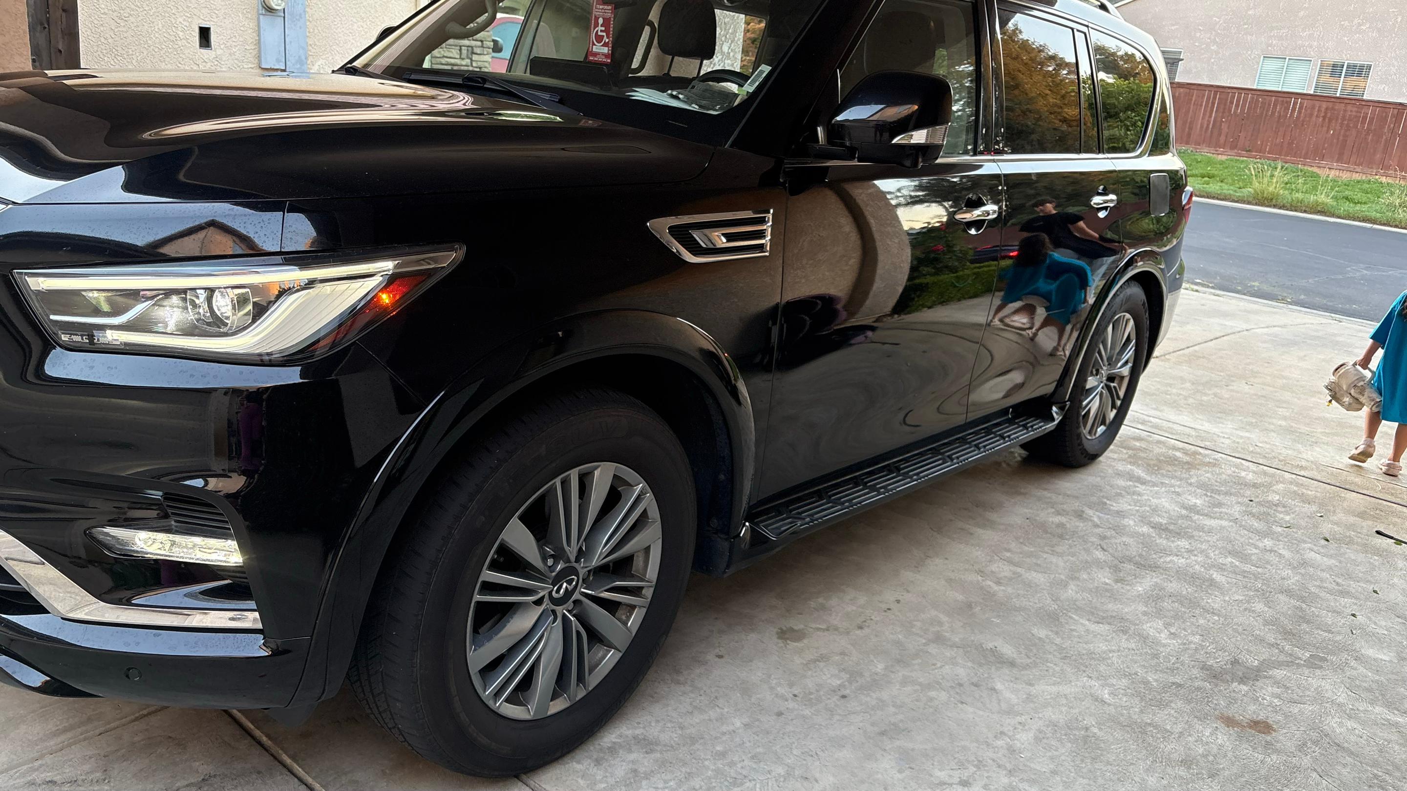 INFINITI QX80 2022 in Clovis, CA