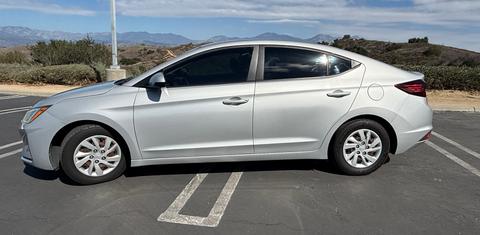 Hyundai Elantra 2019