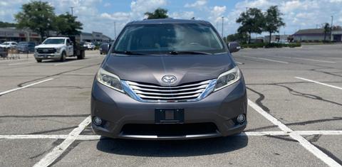 Toyota Sienna 2015