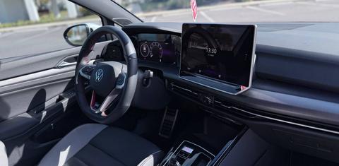 Volkswagen Golf GTI 2025
