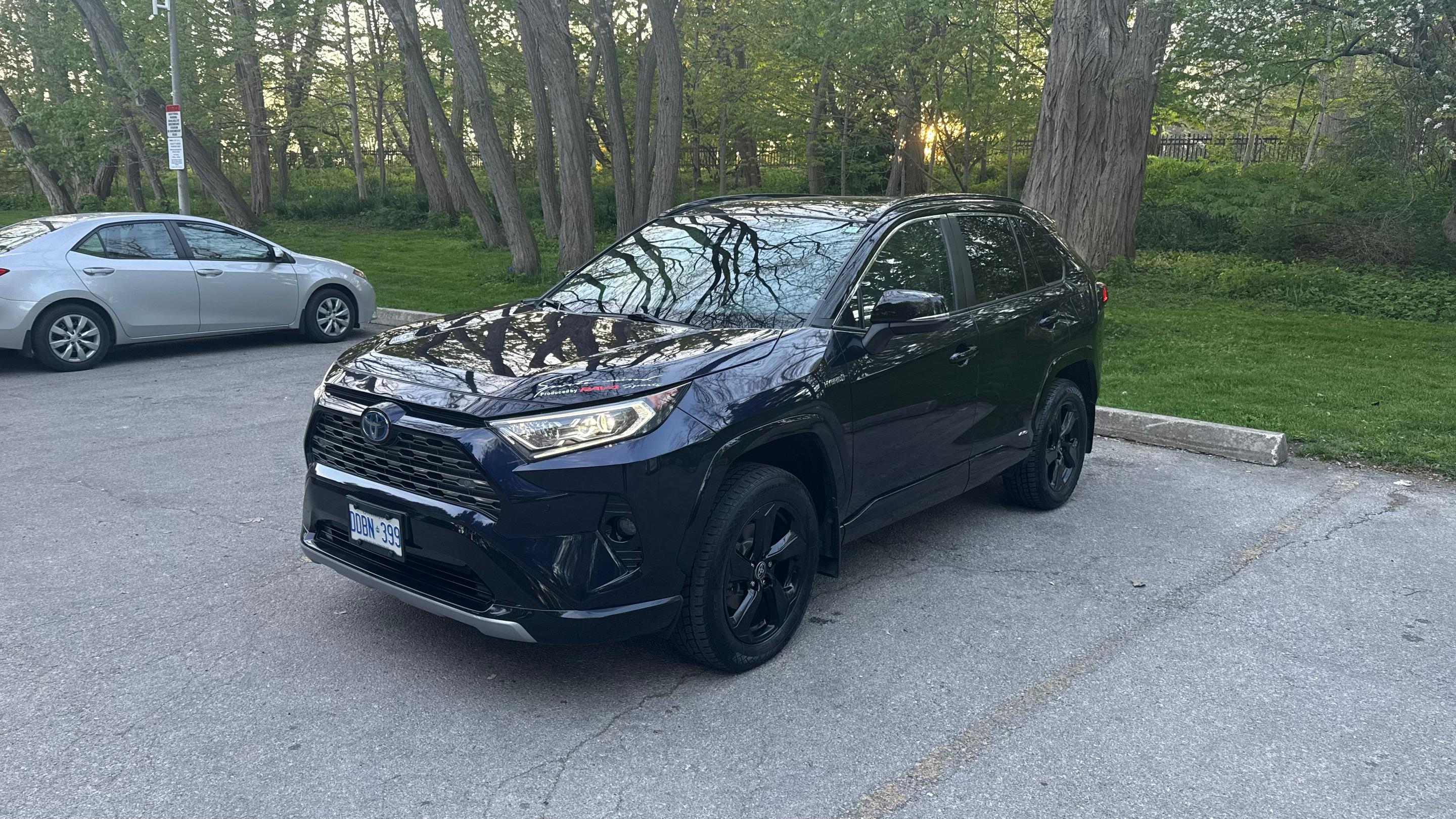 Toyota RAV4 Hybrid 2021 à Toronto, ON