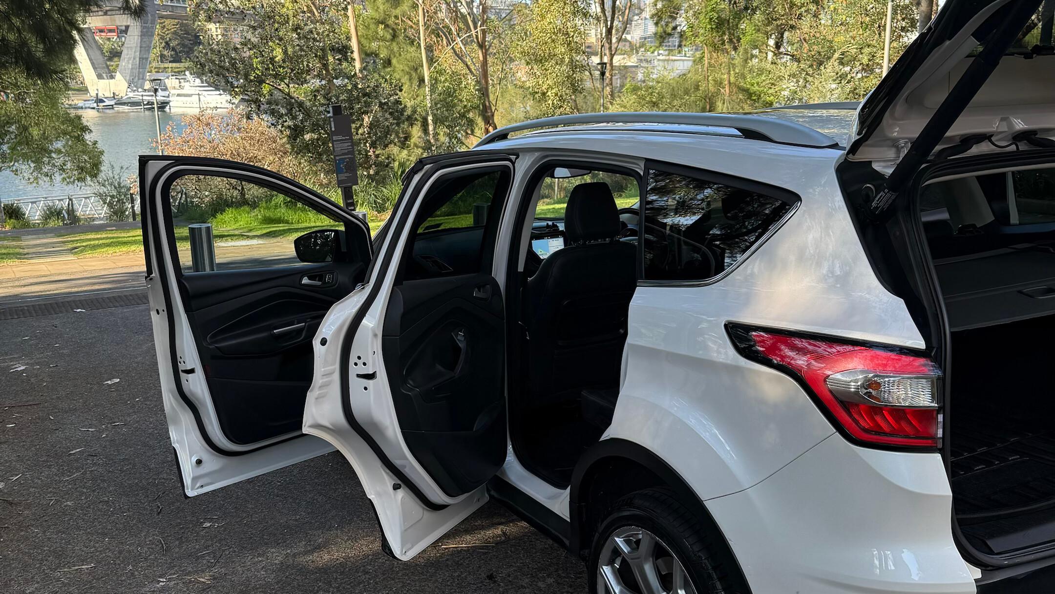 Ford ESCAPE 2017 in Glebe