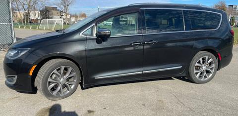 Chrysler Pacifica 2017