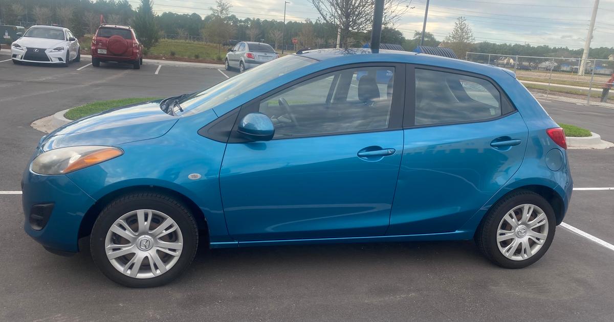 Mazda Mazda2 2012 rental in Framingham, MA by Rodrigo P. Turo